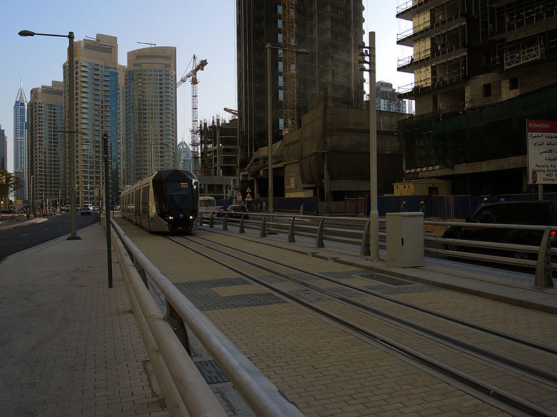 File:Lightrail at Dubai Marina.jpg