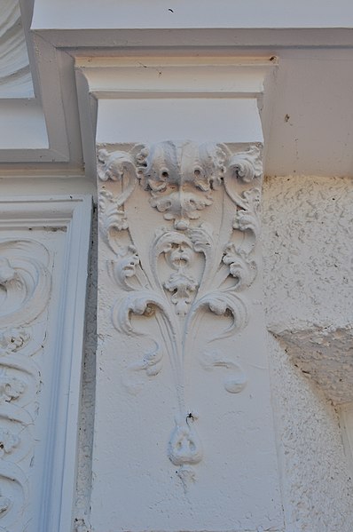 File:Lochkelden 24 - east facade detail.jpg