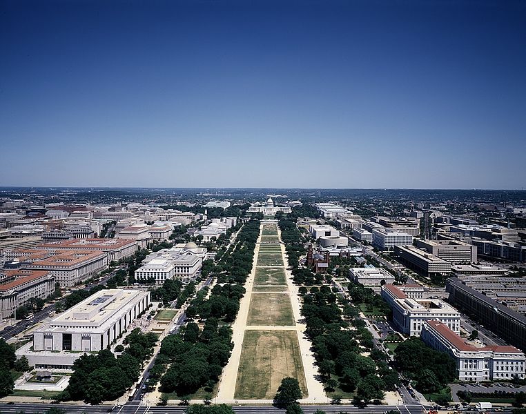 File:Looking east from the Washington Monument 14232v.jpg