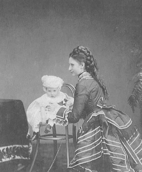 Crown Princess Louise with her eldest child, early 1870s