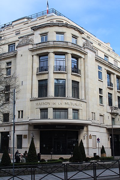 File:Maison Mutualité Paris 2.jpg