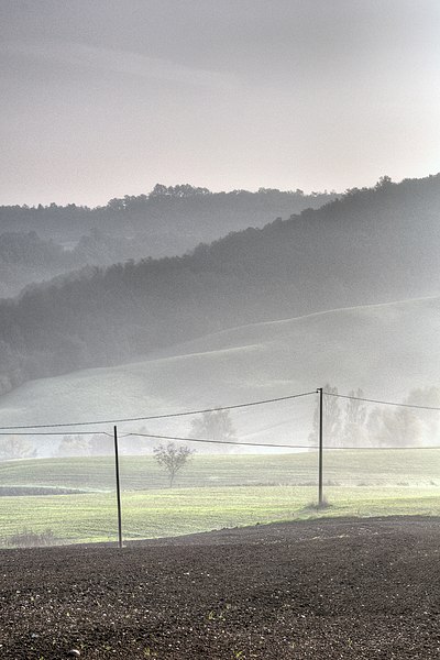 File:Mist - Vezzano sul Crostolo (RE) Italy - October 20, 2012 - panoramio.jpg