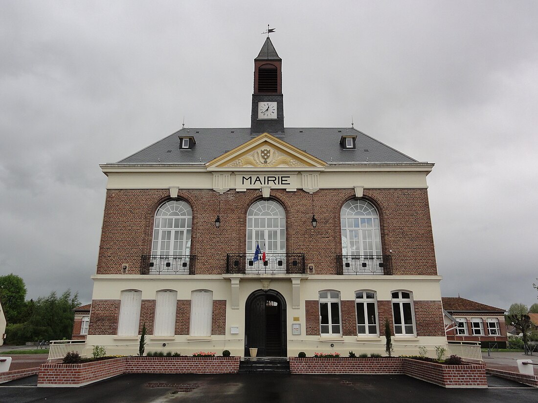 File:Moÿ-de-l'Aisne (Aisne) mairie.JPG