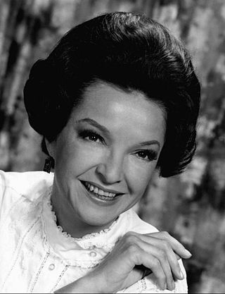 <span class="mw-page-title-main">Neva Patterson</span> American actress (1920–2010)