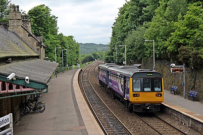 How to get to New Mills Central with public transport- About the place