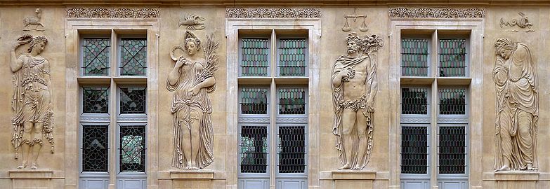 Bas-reliefs by Jean Goujon and his workshop (16th c.), depicting the Four Seasons.