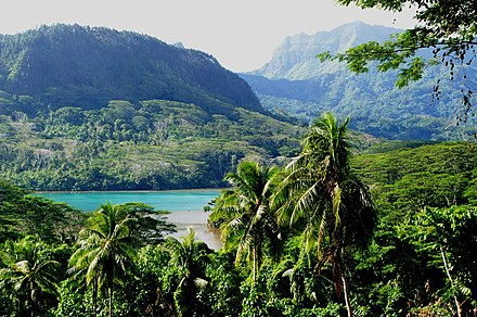 Haapu Bay, Huahine Iti