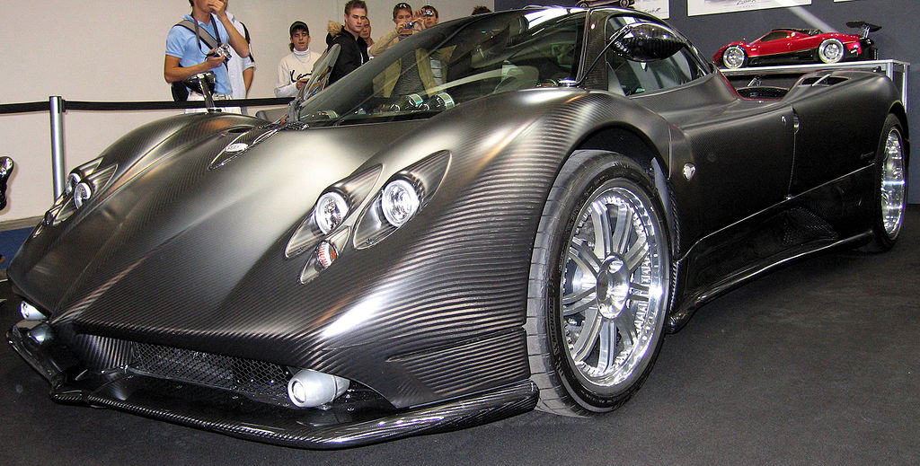 Der Pagani Zonda C12 1024px-Pagani_Zonda_F_Carbon