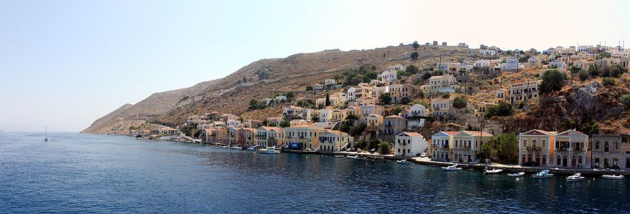 Panorama de la ville de Symi.