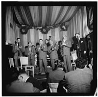 Pee Wee Russell, Max Kaminsky, Wild Bill Davison, Jack Lesberg, George Brunis, Bud Freeman et Freddie Ohms, Eddie Condon's, New York, entre 1946 et 1948