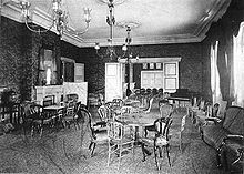 Interior of Peers' Club, Tokyo (1912). Unlike Western-style gentlemen's clubs, membership was also open to women. Peers Club Inside.jpg