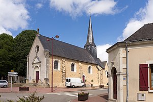 Peuton - Église Saint-Jean-Baptiste 03.jpg