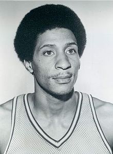 סמית' בשנת 1975
