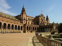 Plaza de Espana at the 1929 Ibero-American Exposition in Seville. Plaza de Espana - plein in Sevilla.jpg