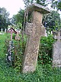Cruce veche de piatră