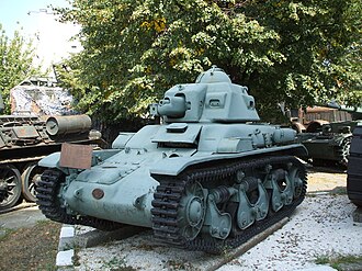 Romanian R35 at the Bucharest National Military Museum (note the metal-rimmed wheels) Renault R35 KingFerdinandMuseum.JPG