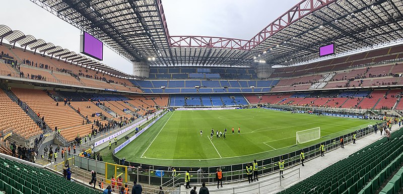 File:San Siro 237.jpg