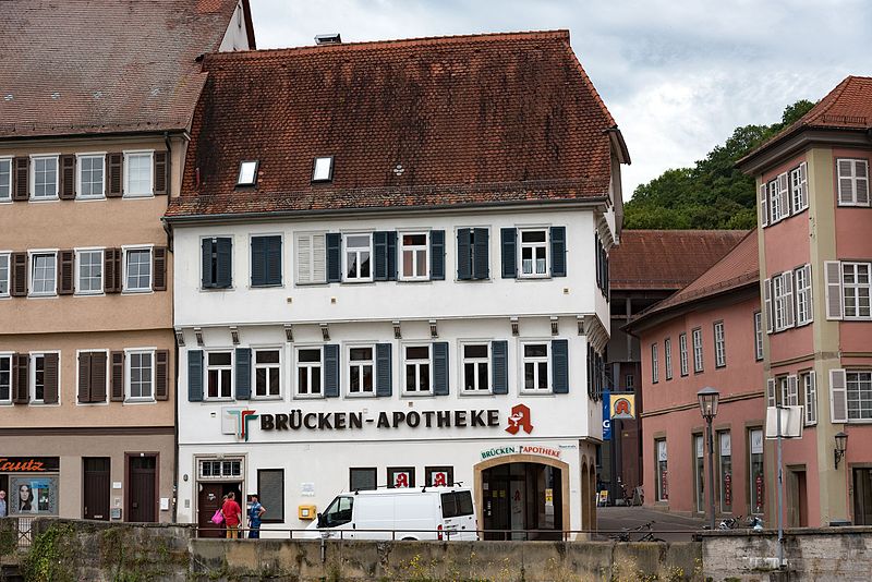 File:Schwäbisch Hall, Mauerstraße 1-20160820-001.jpg