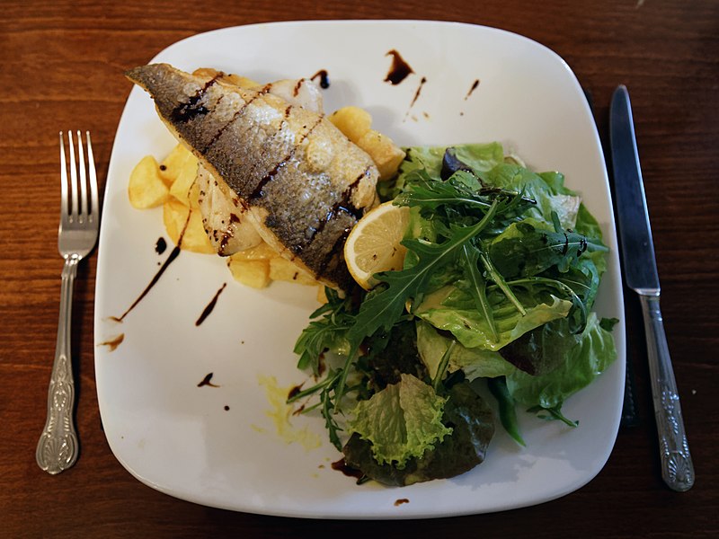 File:Sea bass fillet at the White Hart Inn, Moreton, Essex, England.jpg