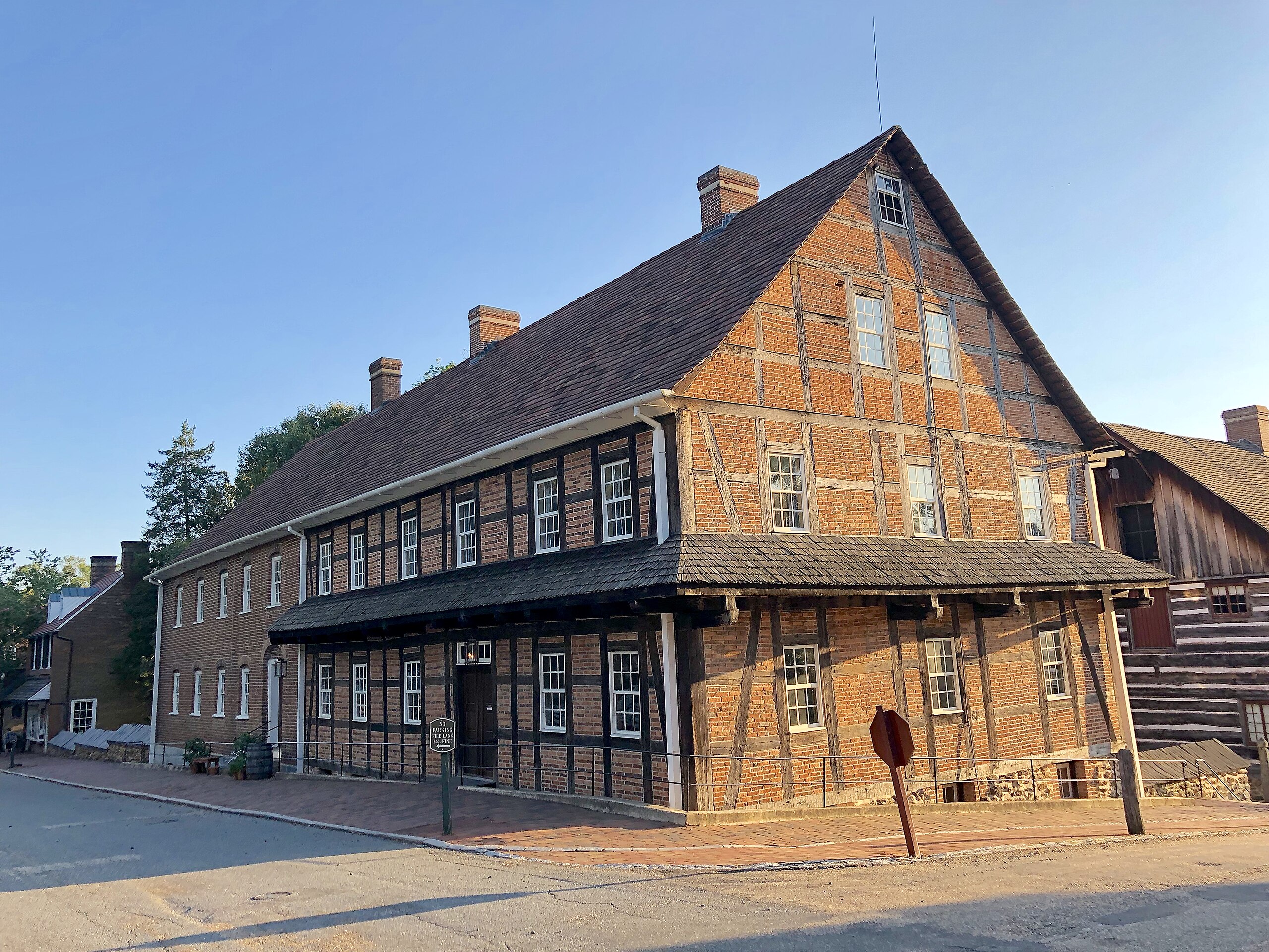 Old Salem - Wikipedia