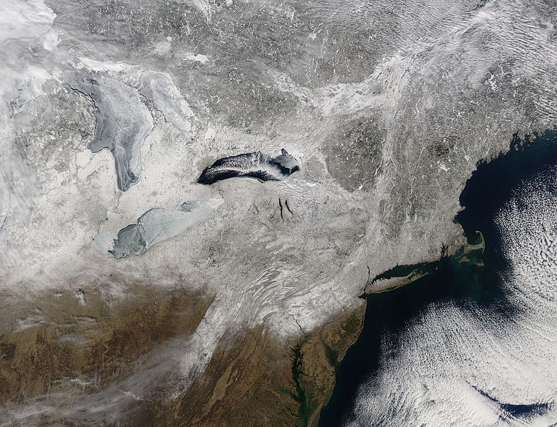 File:Snow in northeastern United States (13084747284).jpg