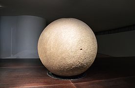Sphère de pierre.JPG