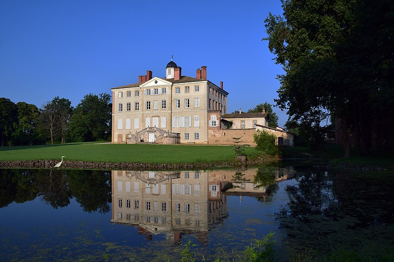 File:St Georges Laye EST Héron.jpg