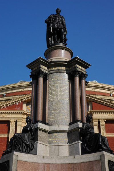 File:Statue of Prince Albert - geograph.org.uk - 396581.jpg