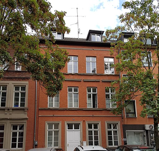 Tempelstraße 33