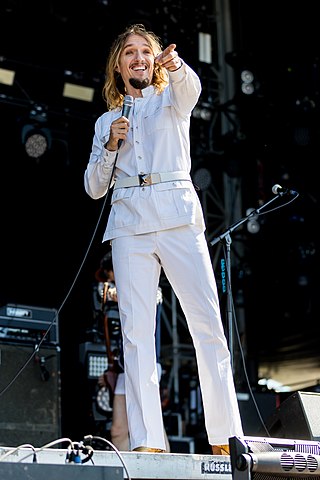 <span class="mw-page-title-main">Justin Hawkins</span> English musician