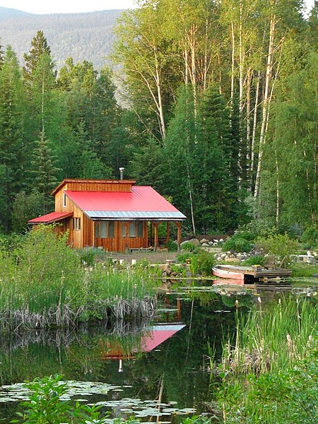 File:The Red Cabin by the Pond (3630182422).jpg