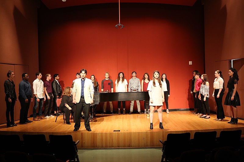 File:The Threepenny Opera at Pepperdine University "Second Threepenny Finale" with the full company. (25110341394).jpg