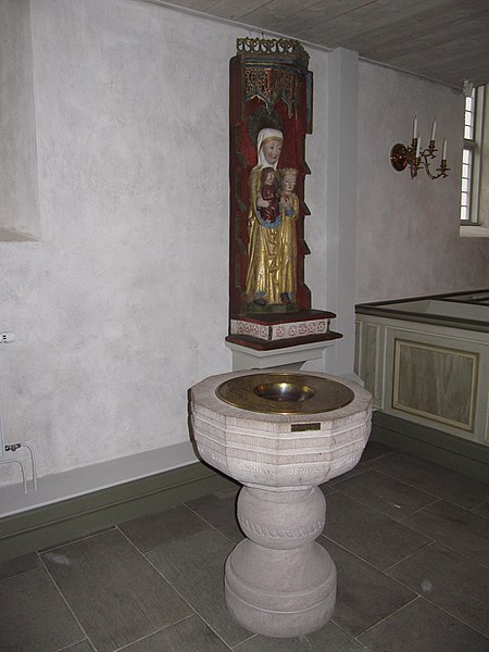 File:Timrå kyrka int9.jpg