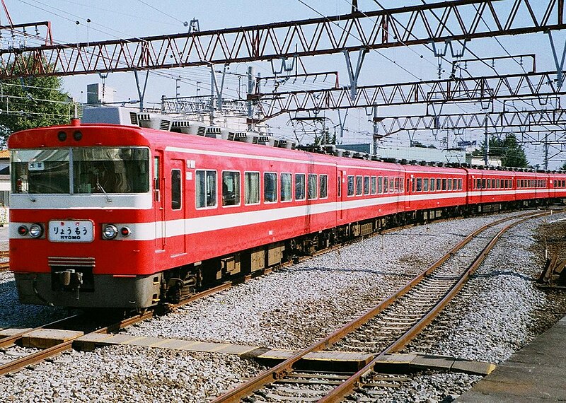 File:Tobu Express "Ryomo".jpg