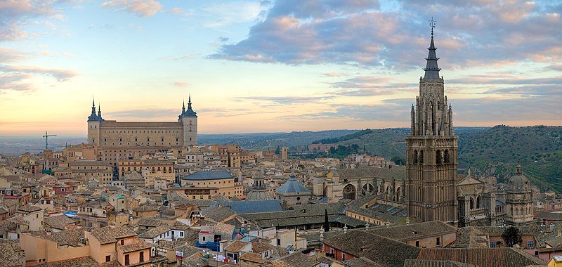 File:Toledo Skyline Panorama, Spain - Dec 2006.jpg