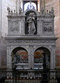 Túmulo de João Galeácio Visconti no Mosteiro de Pavia