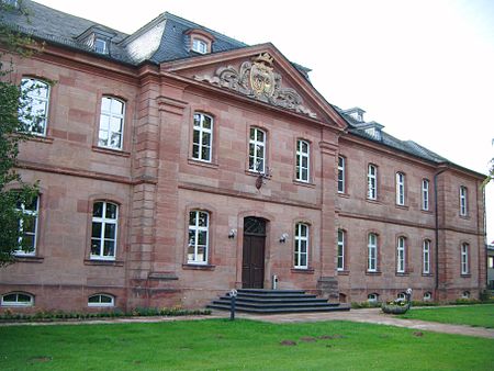 Trippstadt Schloss Frontseite