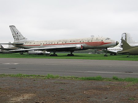 Tu-104 wreck.jpg