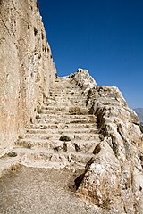 Escales en la fortalesa