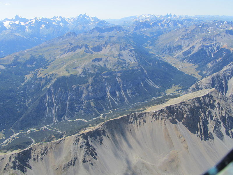 File:Vallée de la Clarée (taken from 3,500 m altitude).jpg