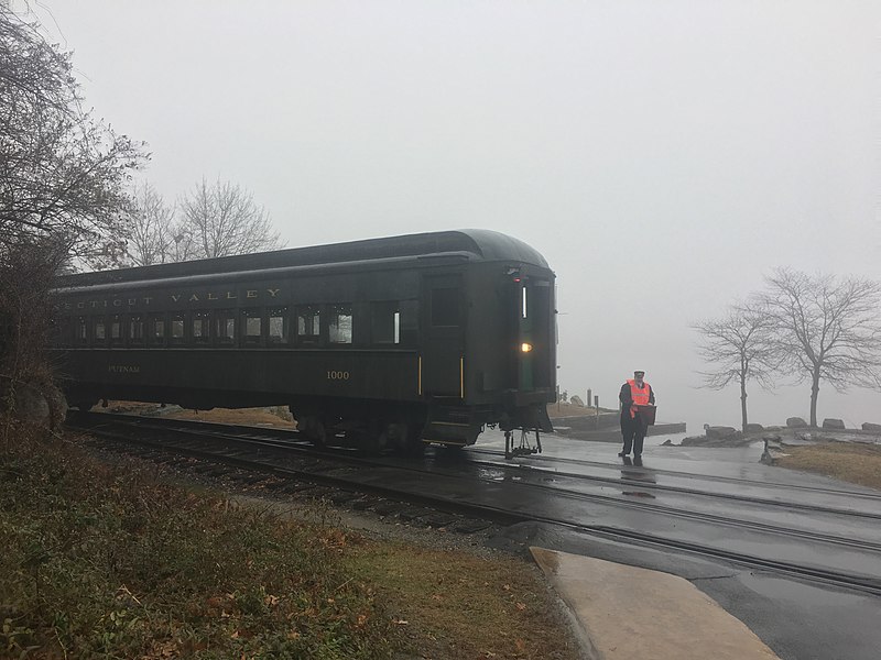 File:Valley Railroad Putnam at Deep River December 2 2018.jpg
