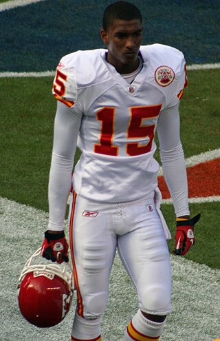 <span class="mw-page-title-main">Verran Tucker</span> American gridiron football player (born 1988)