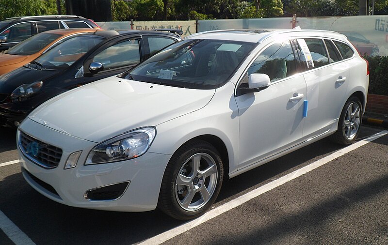 File:Volvo V60 01 China 2012-07-21.JPG