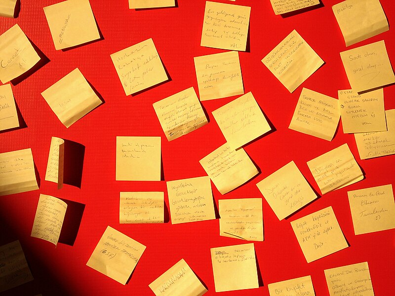 File:Wall with post-its.jpg