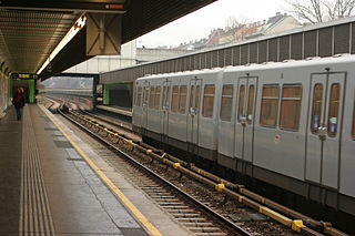 <span class="mw-page-title-main">Braunschweiggasse station</span> Vienna U-Bahn station