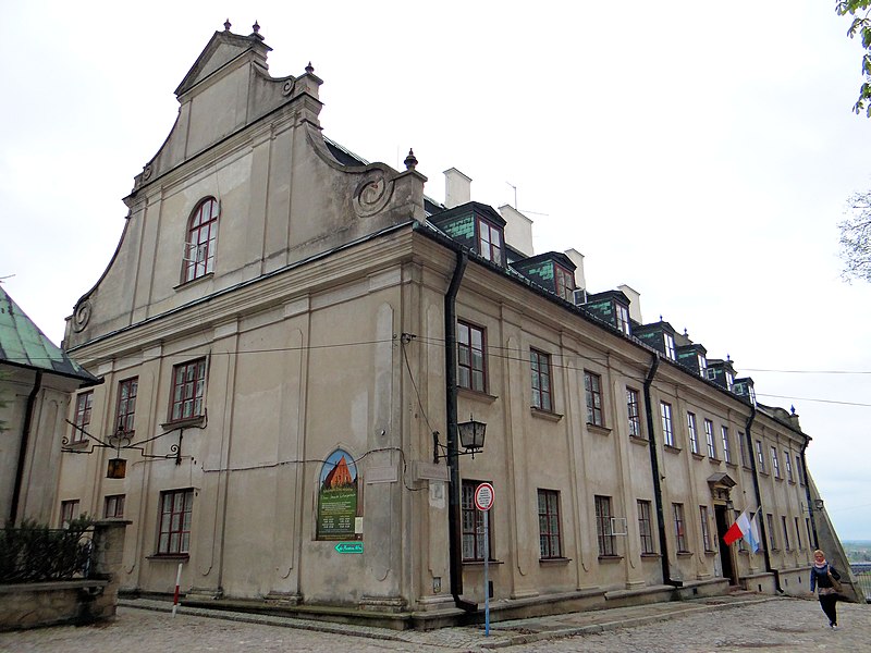 File:Wikarówka in Sandomierz - 01.jpg