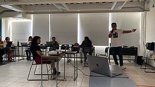 Wikipedistas en el Evento wikimedia en CIIES UV.jpg