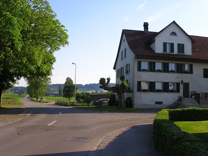 File:Windlach, Oberdorf - panoramio.jpg