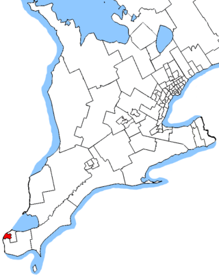 <span class="mw-page-title-main">Windsor West</span> Federal electoral district in Ontario, Canada