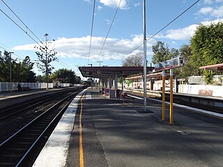 <span class="mw-page-title-main">Wooloowin railway station</span> Railway station in Brisbane, Queensland, Australia